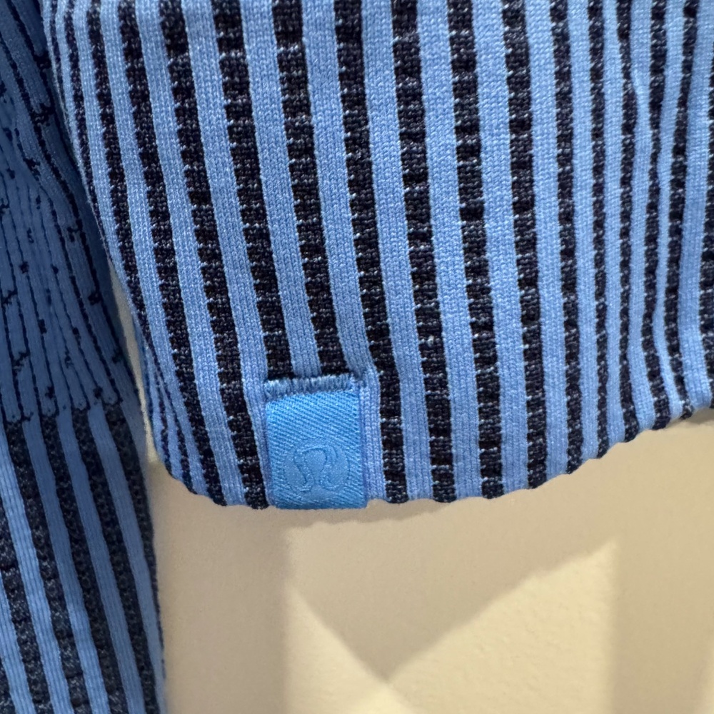 Lululemon Jacket/Sweater - Picture 2 of 2